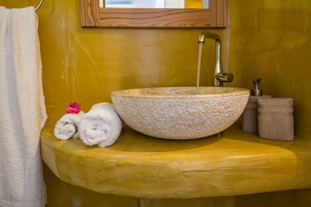 מגלוחורי Aspronisi Luxury Villa With Caldera View חדר תמונה